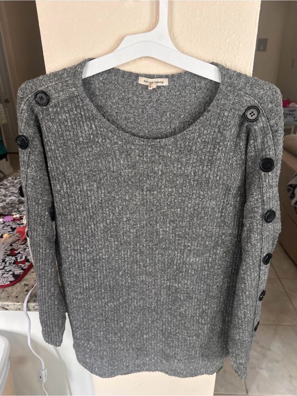 Ribbed Crewneck Sweater with Button-Trim Sleeves - Gray
